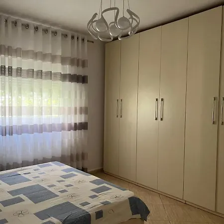 Apartament - *